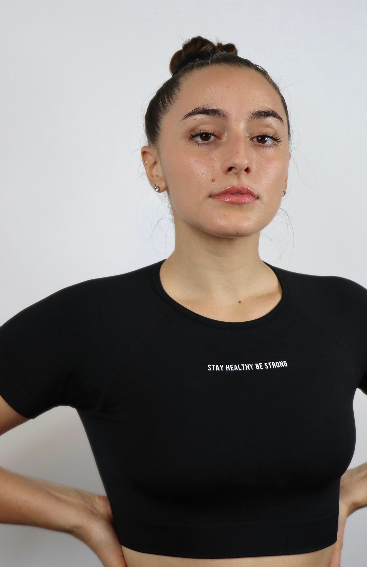 Black amplify short sleeve crop top